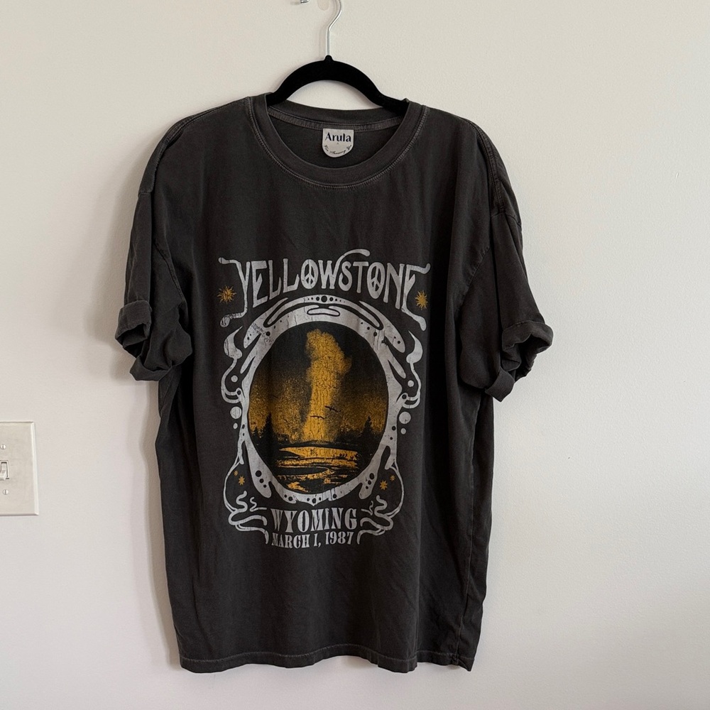 ARULA Yellowstone Graphic Tee